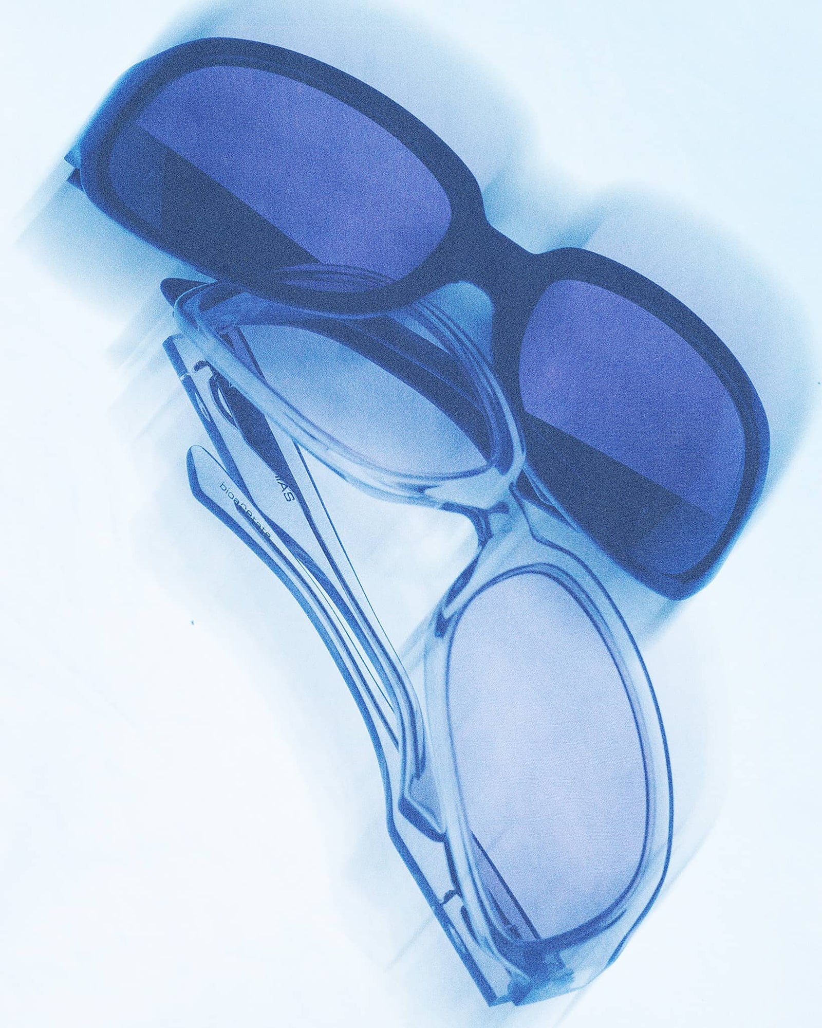 -Submarine by The Marías - Side B, Crystal Smoke Bio-3