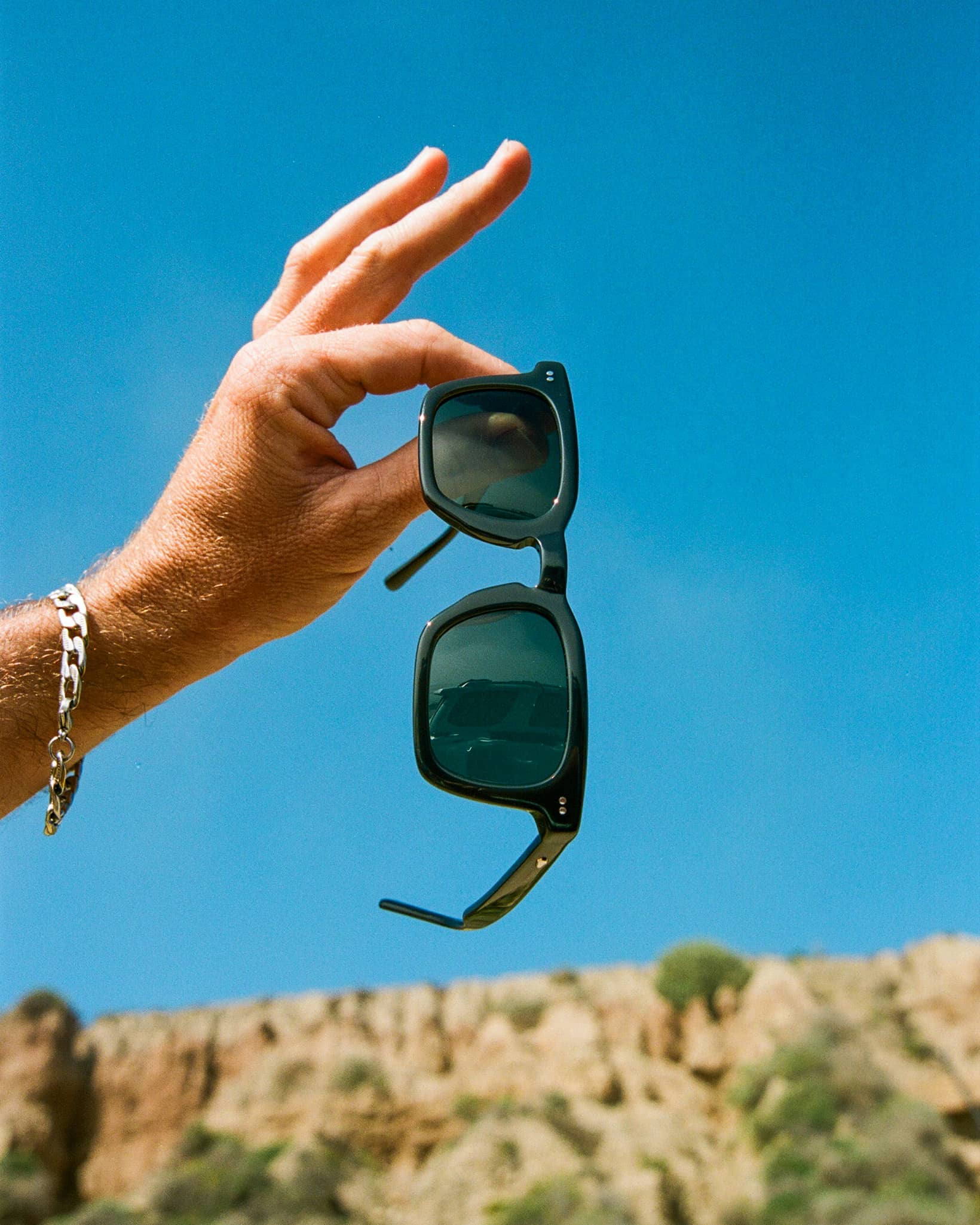 The Radio Haze - Off Black Bio Polarized-The Radio Haze - Off Black Bio Polarized-5