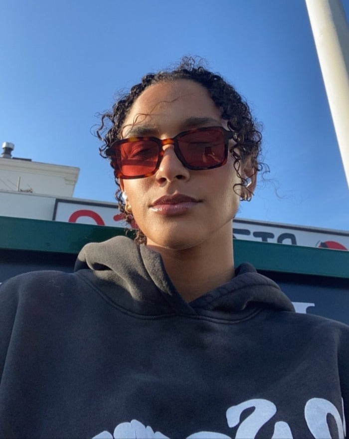The_Heavy_Tropix-social-deep_rose-brenda_billion