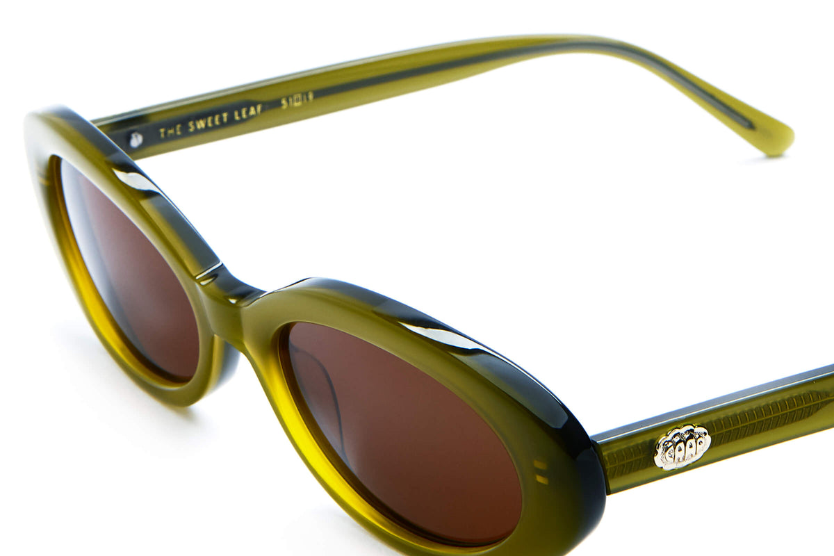 Green oval sunglasses 2025